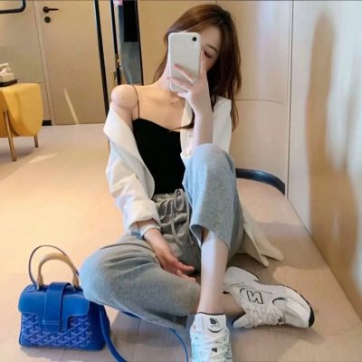 铁窗外的春天